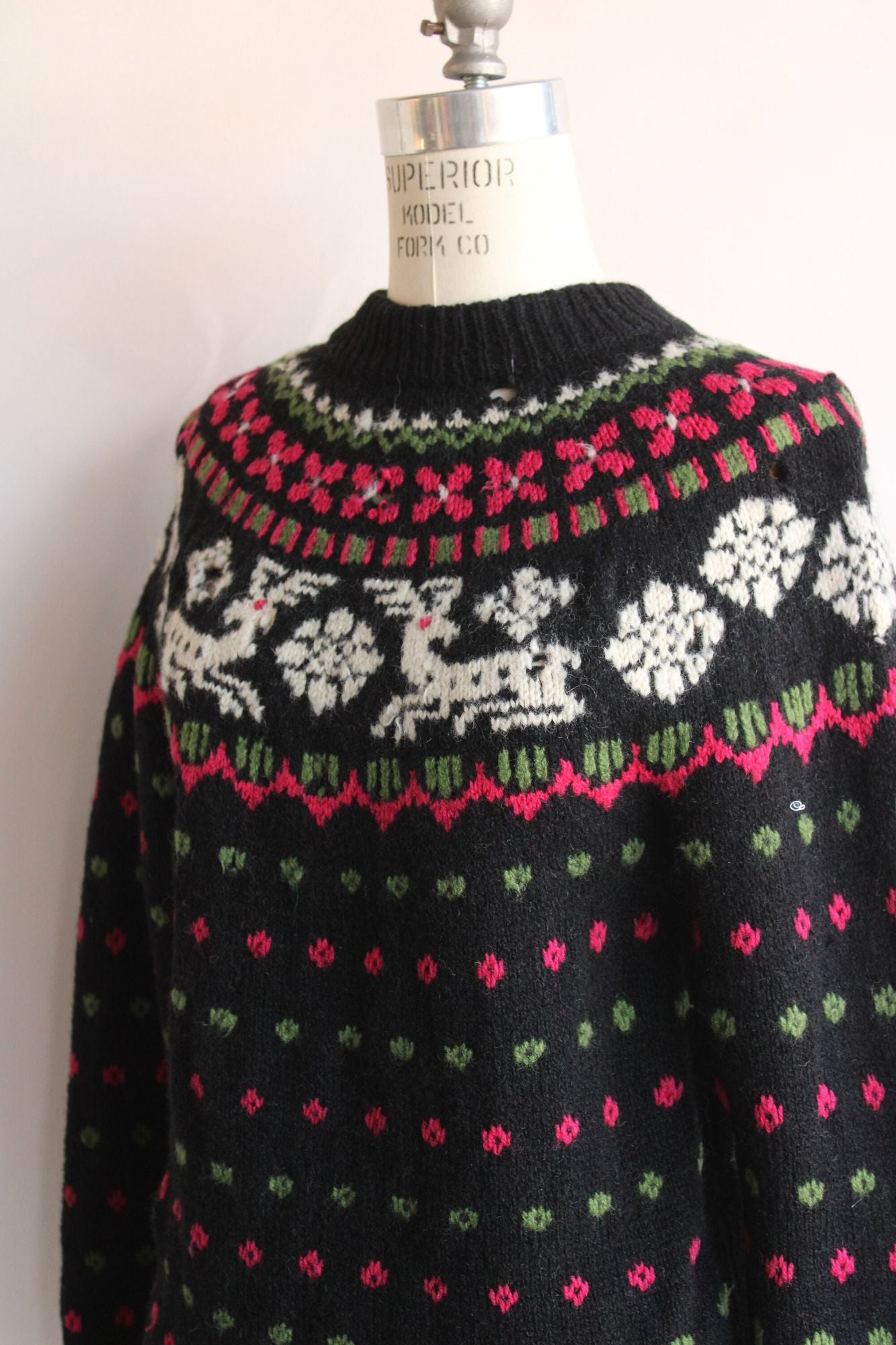 Vintage 1970s Nordic Style Kofler Luzern Sweter with Reindeer