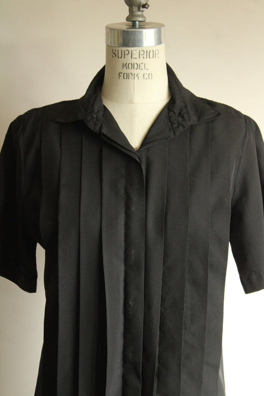 Vintage 1990s Laura Mae Black Pleated Collared Shirt