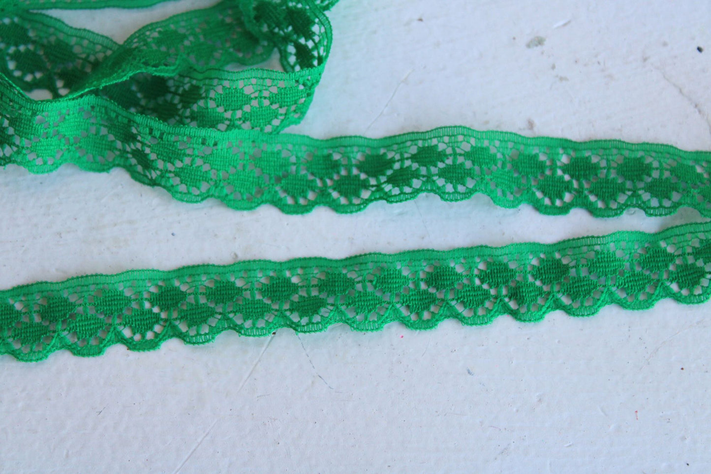 Vintage Green Lace Trim, 4 Yards, .75" wide, Nylon