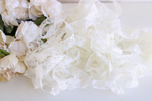 Vintage Ivory Lace Trim, 5 yards, One Inch Wide