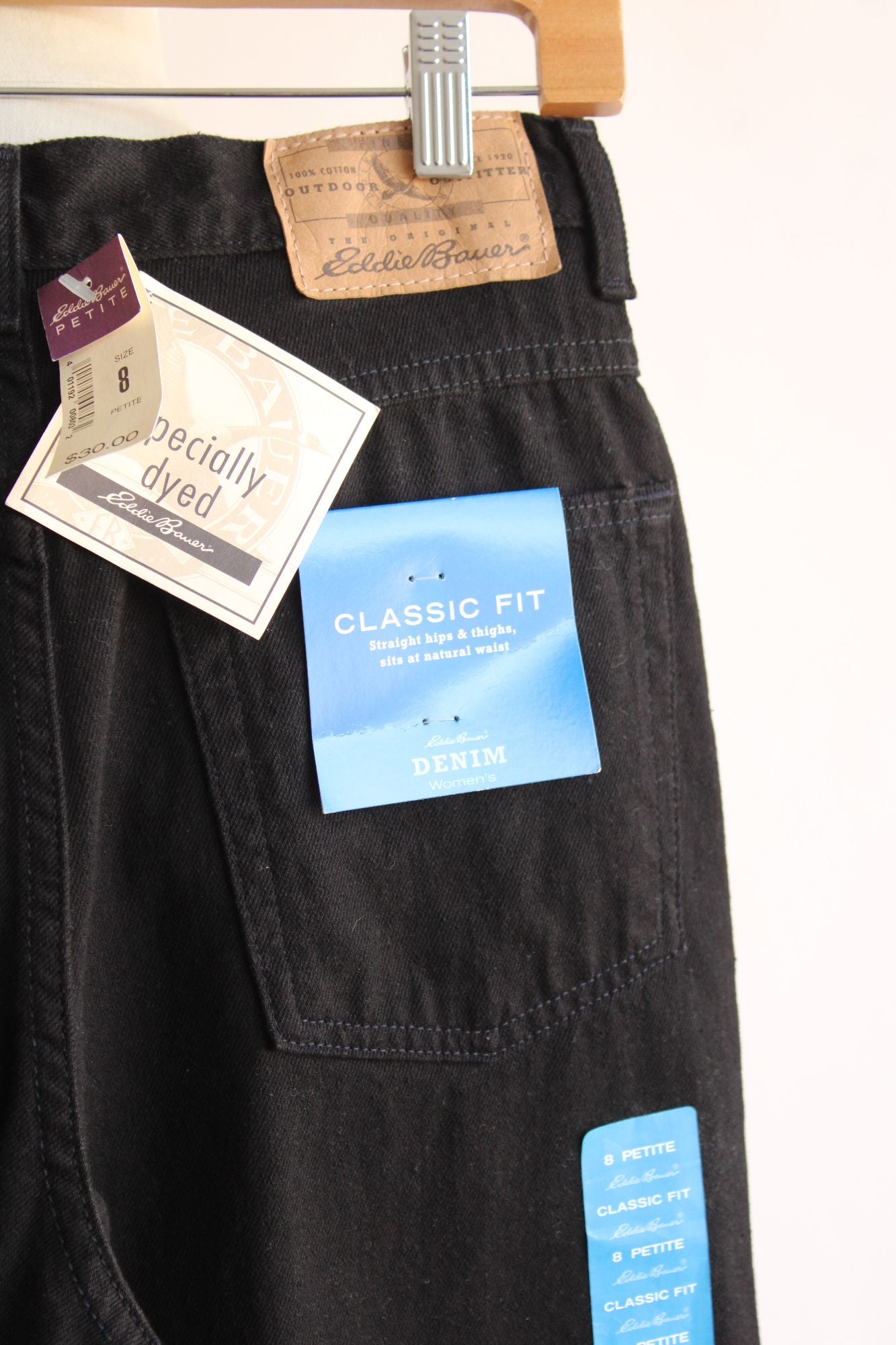 Eddie Bauer Womens Jeans, NWT Black, Size 8P, Classic Fit, Straight Hip