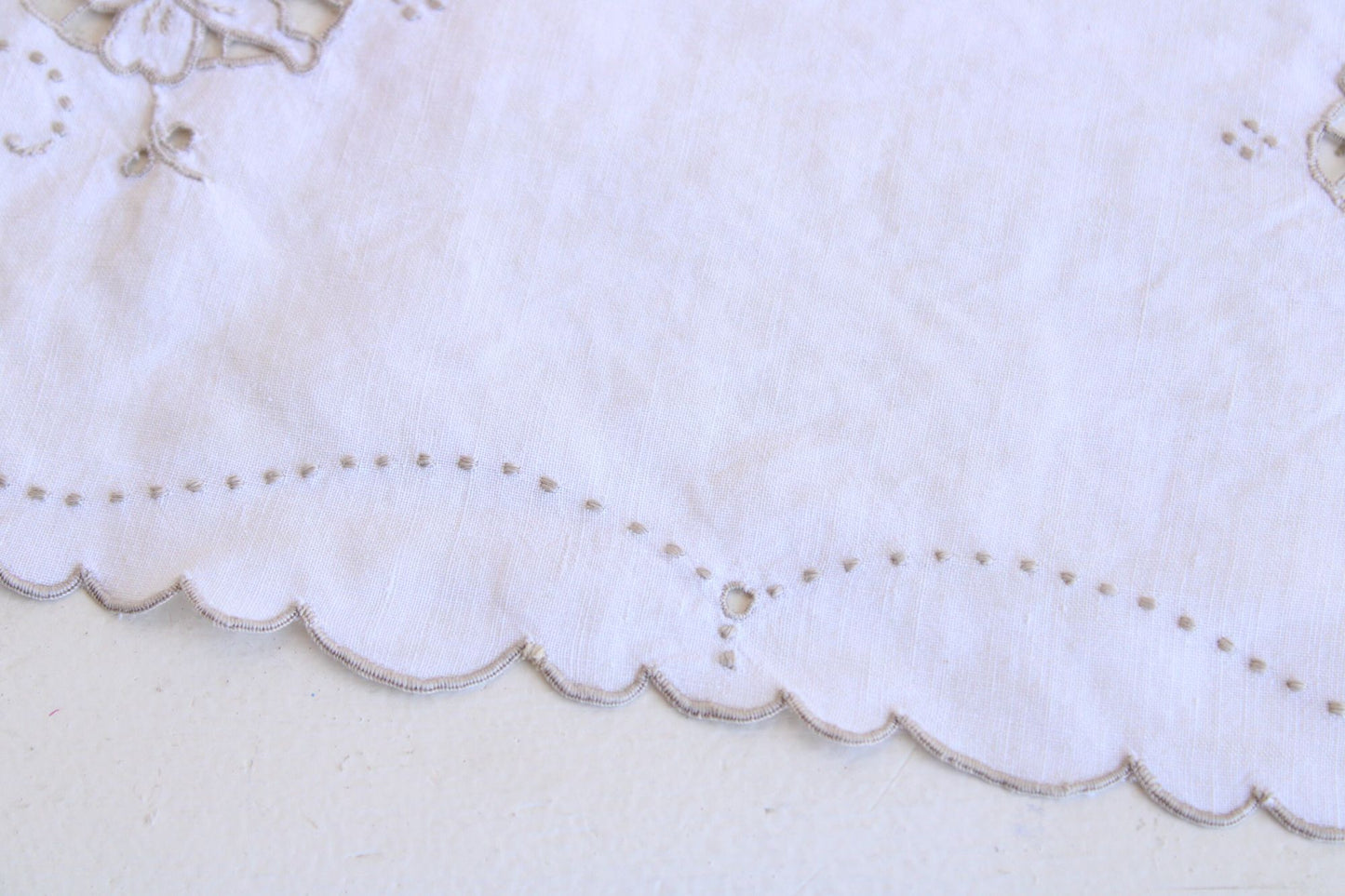 Vintage 1930s Linen Placemat or Doily, Beige With Embroidery