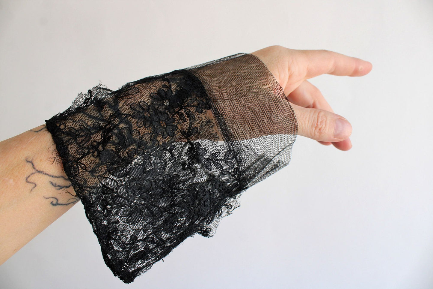 Antique Early 1900s Cuffs in Black Lace