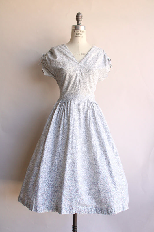 Vintage 1950s Gray Floral Sun Dress