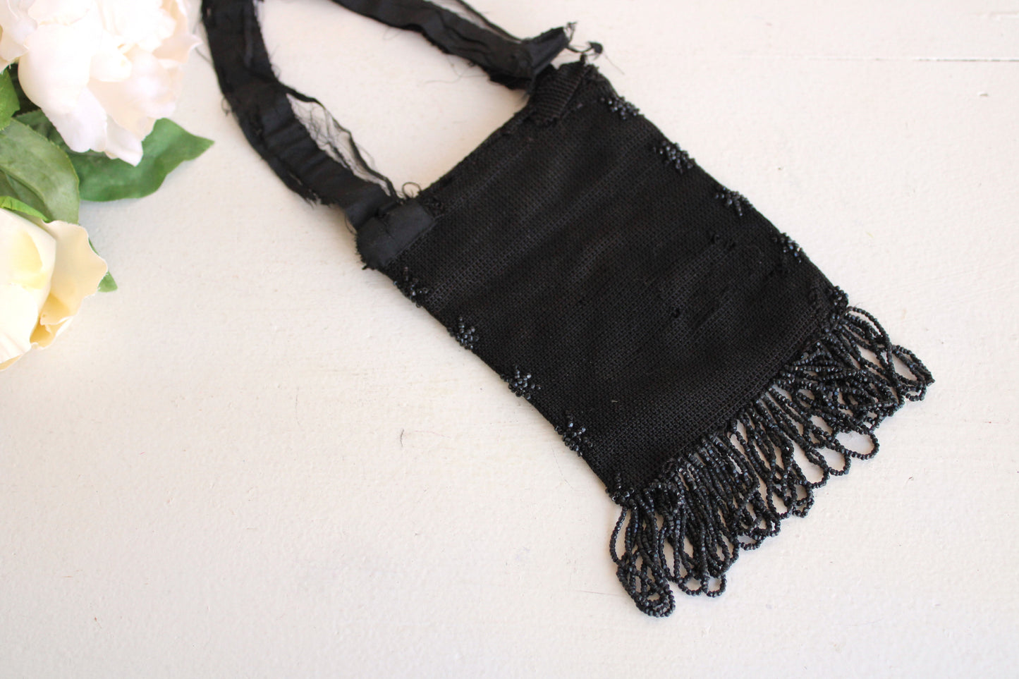 Vintage 1920s Beaded Purse With Tassels