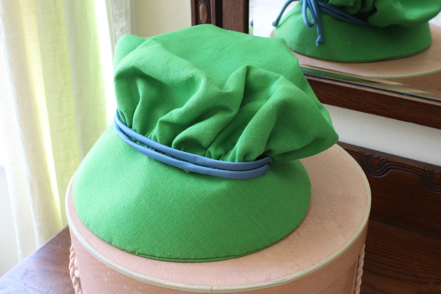 Vintage 1960's or 1970's Green Regency Style Hat-Toadstool Farm Vintage-1960s hat,70s Hat,Green Hat,Ladies Hat,Rosaline Hat,Vintage,Vintage Clothing,Women's Vintage Hat