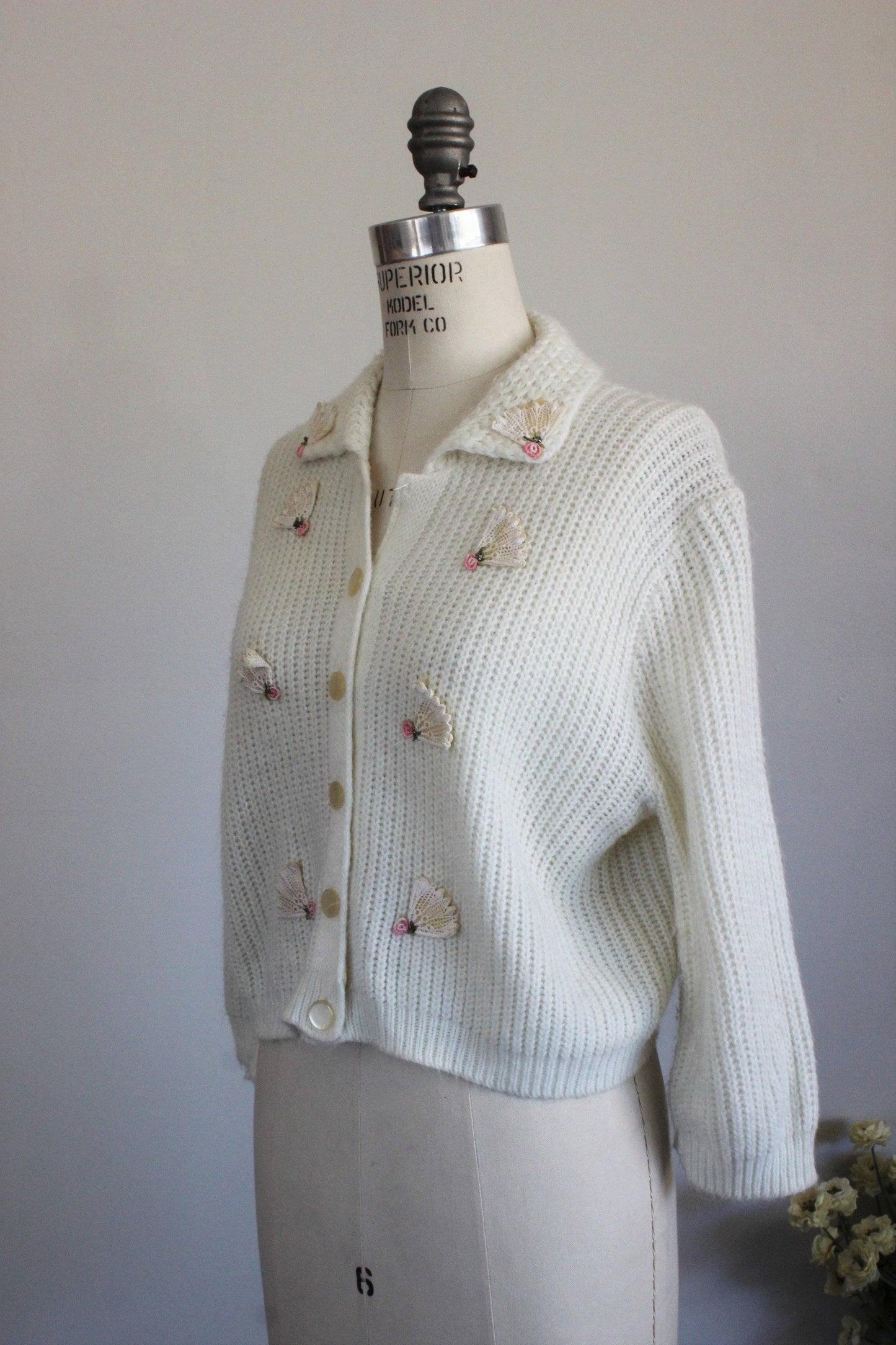 Vintage 1950s Off White Cardigan Sweater, with Fan Appliques-Toadstool Farm Vintage-1950s Sweater,50s Cardian,Appliques,Autumn Sweater,Fall Sweater,Vintage,Vintage Clothing,White Sweater
