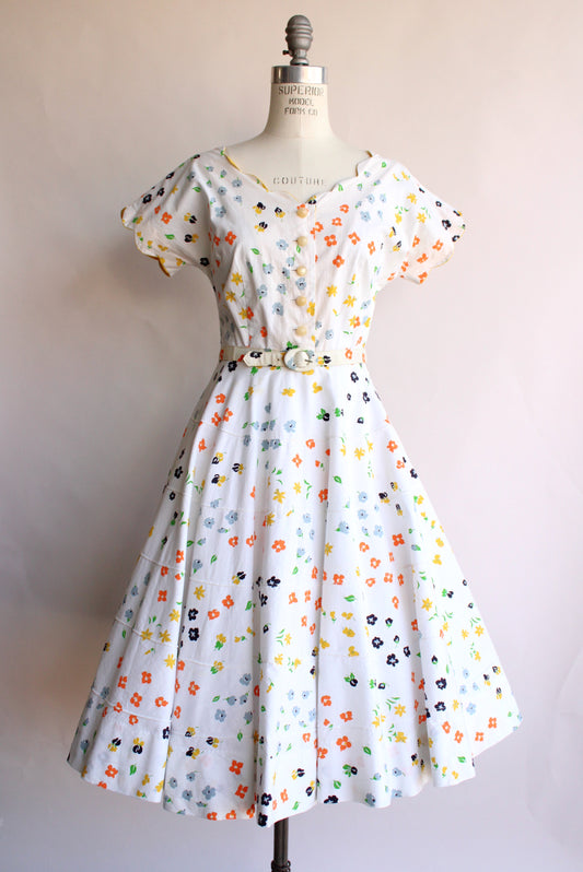 Vintage 1950s Fit and Flare Floral Dress with Belt