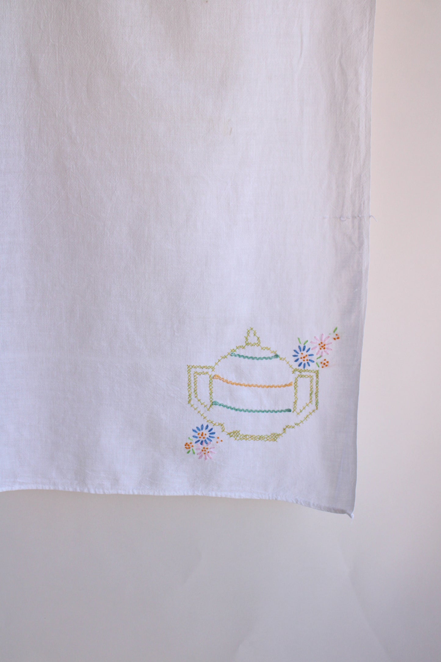 Vintage 1950s Feedsack Tablecloth with Teapot Cross-stitch