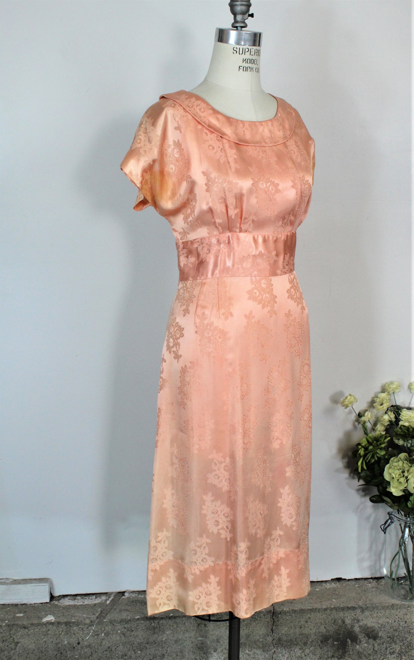Vintage 1940s Peach Satin Fitted Dress  In a Floral Pattern