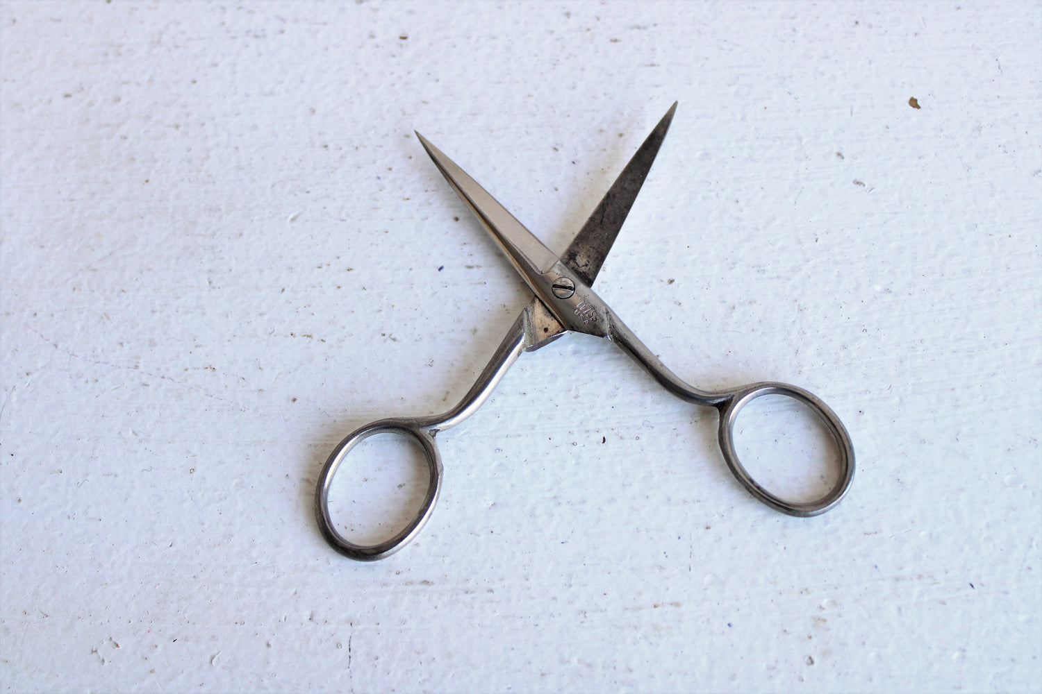Vintage Wiss 764 Embroidery or Sewing Scissors