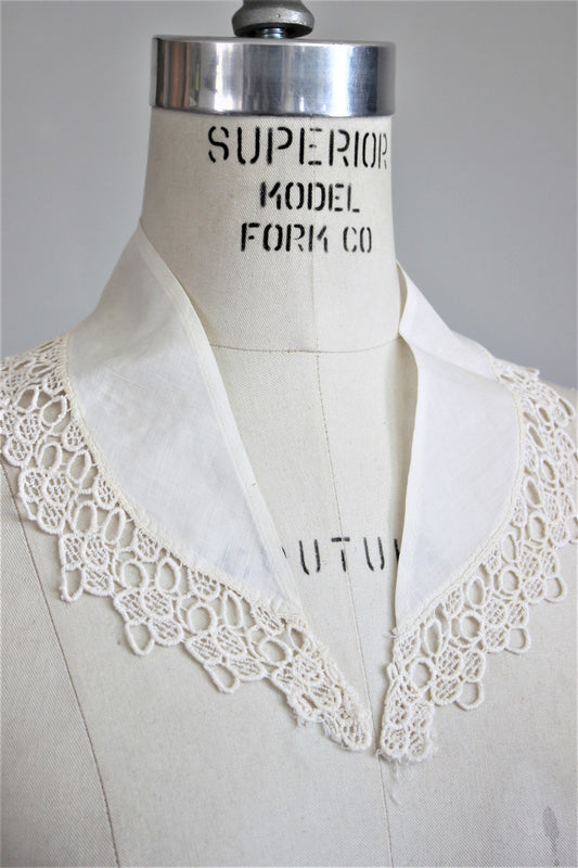 Vintage 1940s 1950s Collar / White Ivory