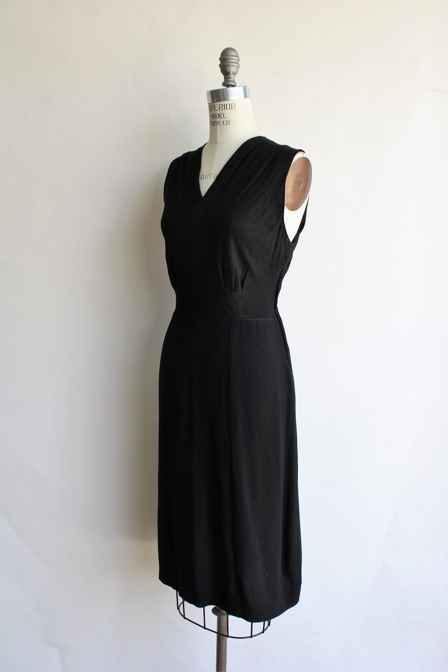 Vintage 1940s Black Rayon Sleeveless Dress