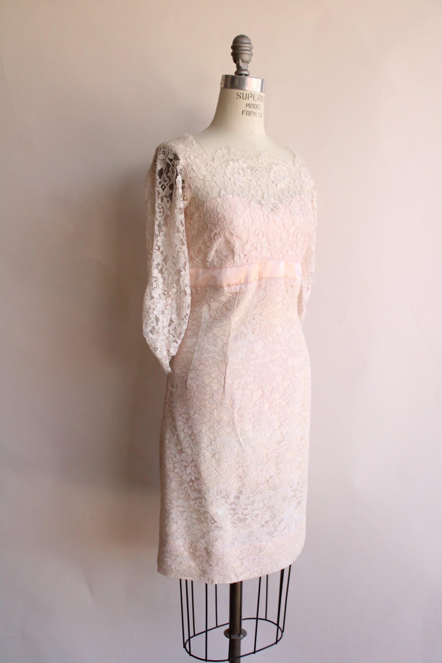 Vintage 1960s Pink Lace Party Dress