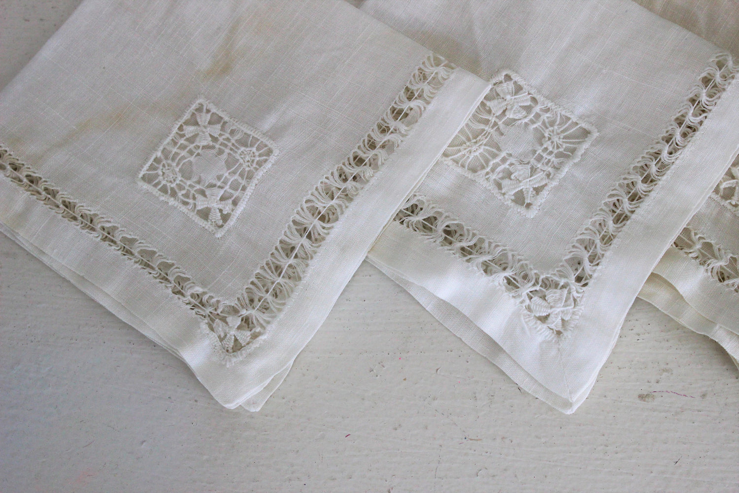 Vintage White Linen Napkins Set of Four 