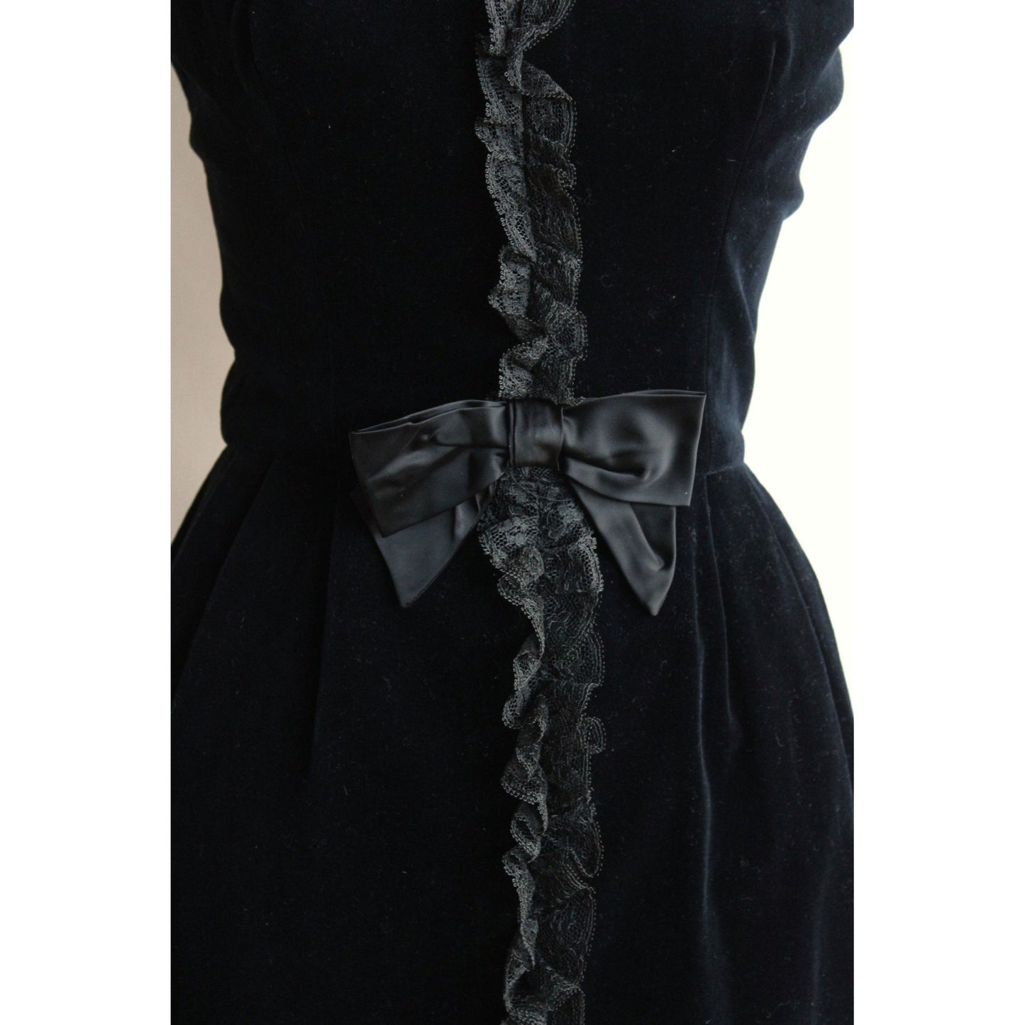 Vintage 1960s Black Velvet Wiggle Dress WIth Lace Ruffle and Bow