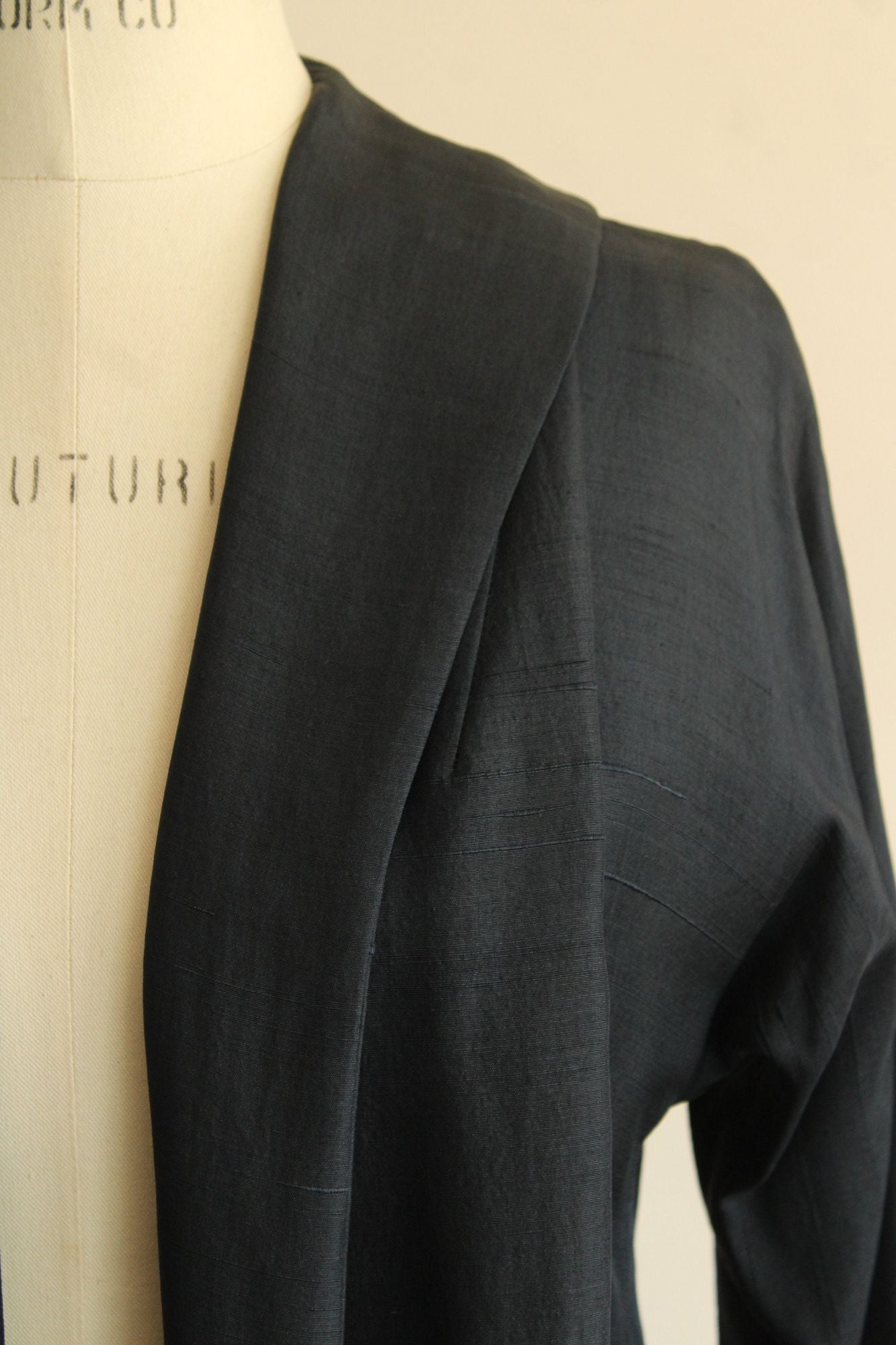 Vintage 1960s Cates Blue Black Silk Jacket