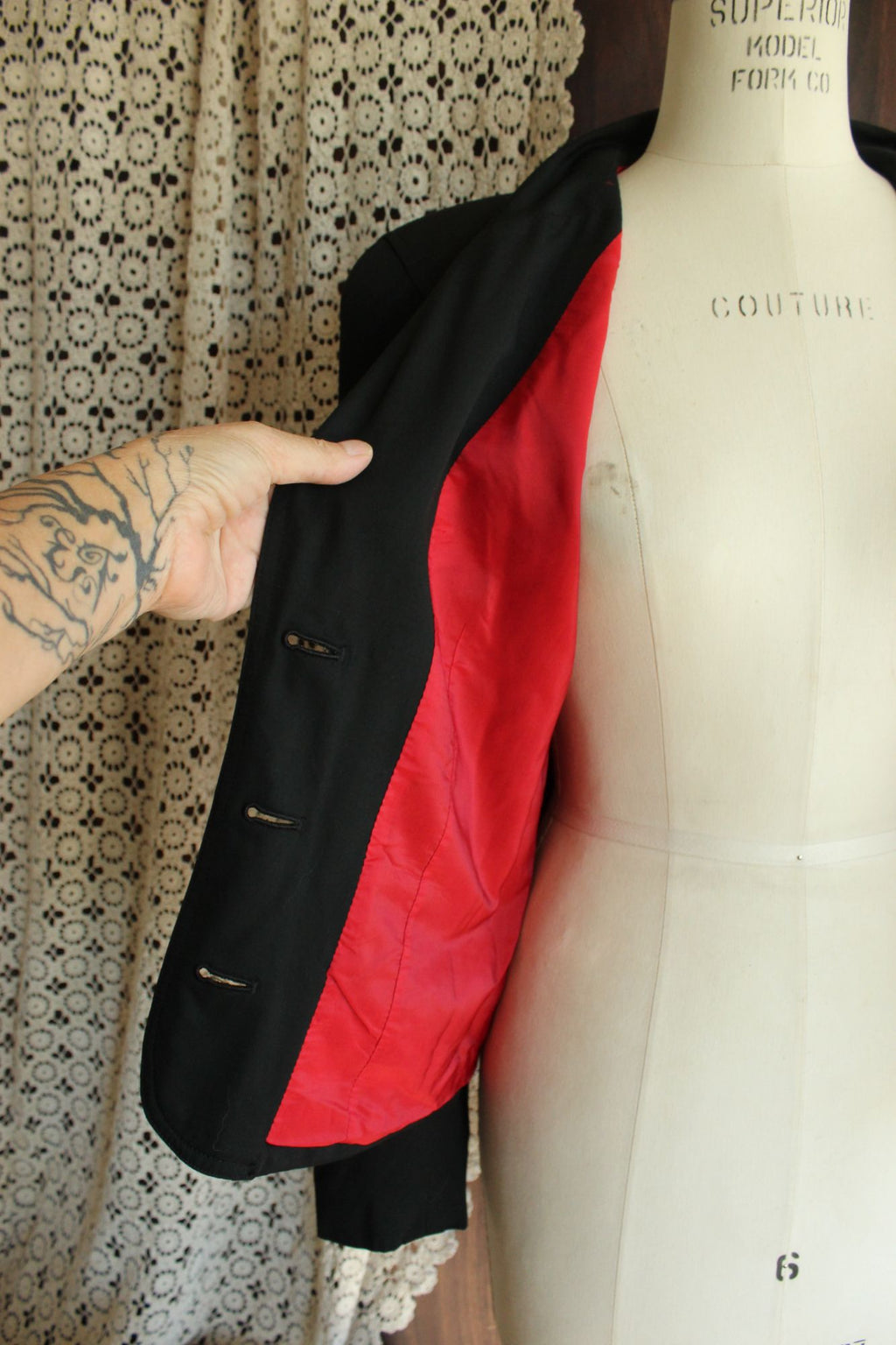Vintage 1990s 2000s Liz Sport Petite Black Blazer