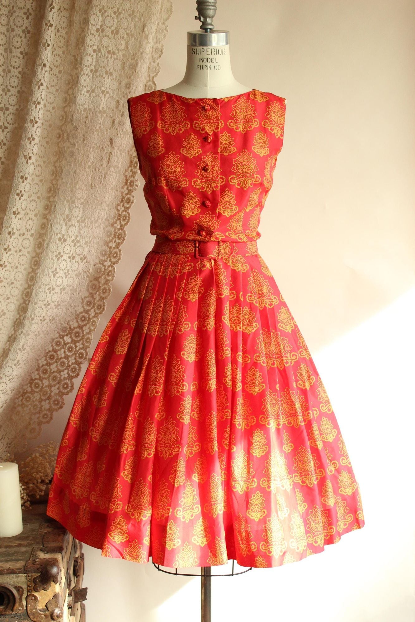 Vintage 1950s 1960s Dynasty Silk Red and Gold Sundress with Belt