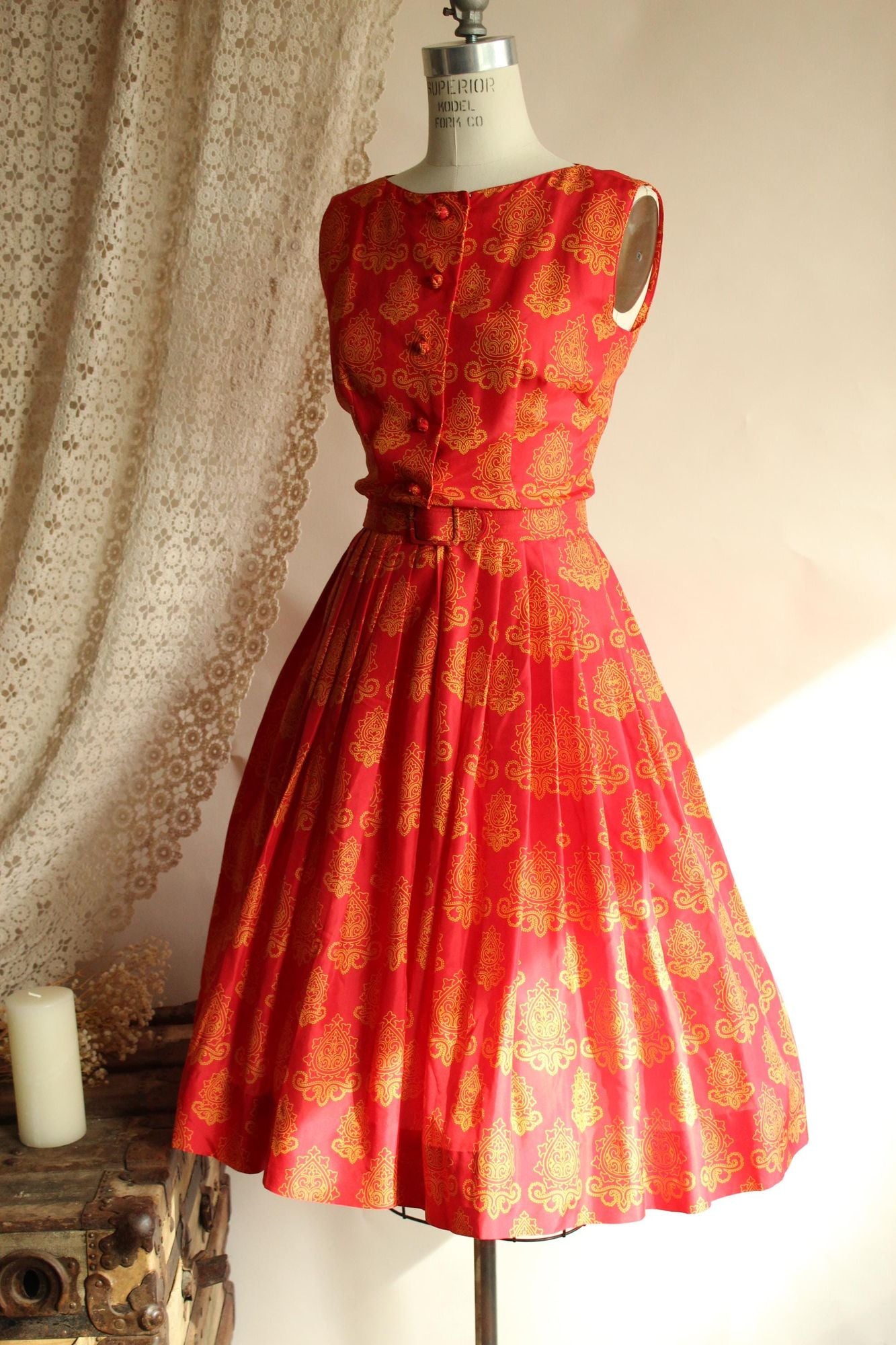 Vintage 1950s 1960s Dynasty Silk Red and Gold Sundress with Belt