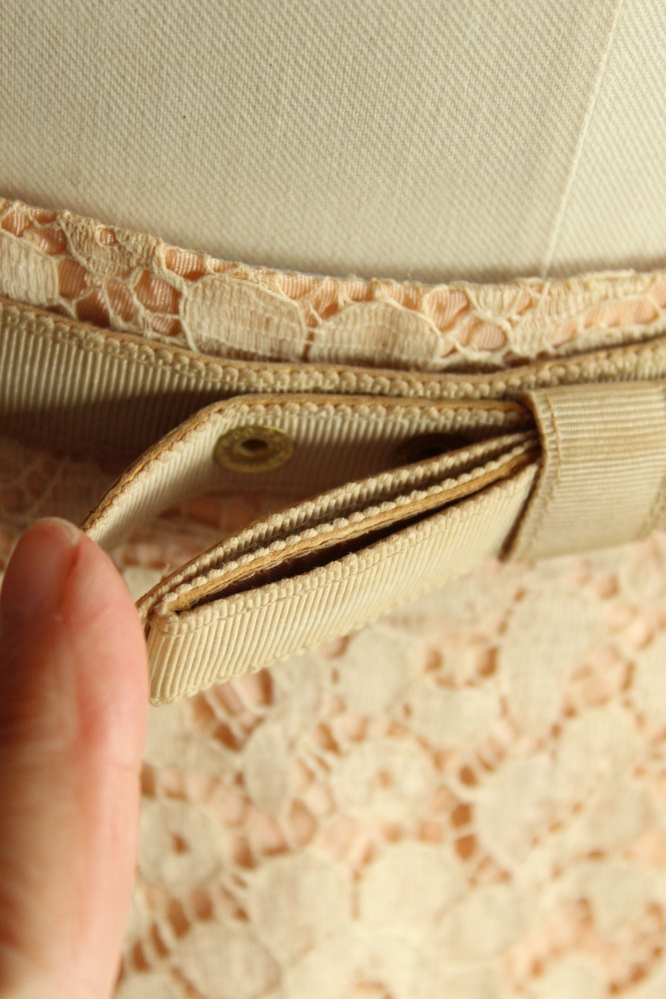 Vintage 1950s 1960s Charm of Hollywood Pink and Ivory Lace Skirt with Belt