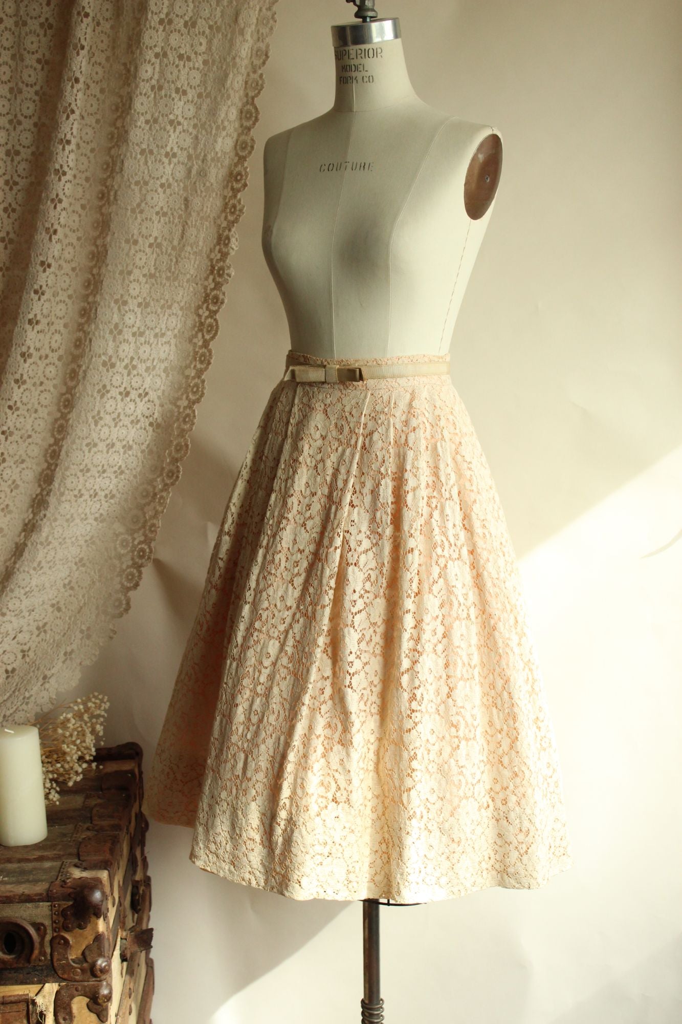 Vintage 1950s 1960s Charm of Hollywood Pink and Ivory Lace Skirt with Belt