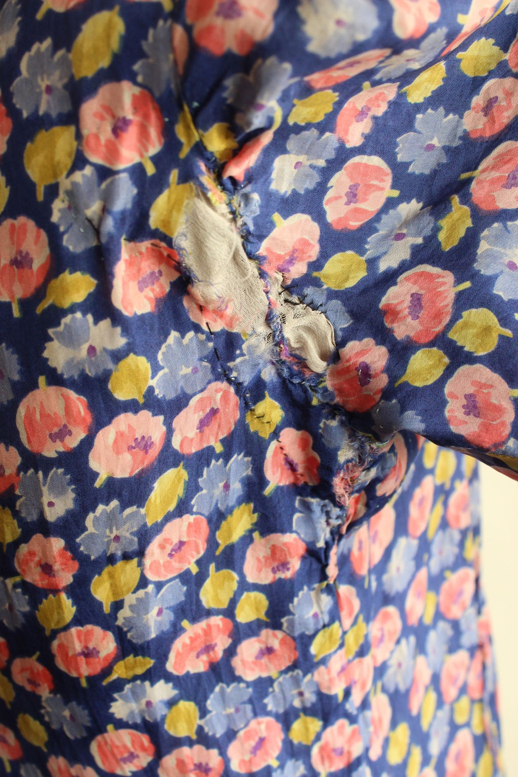 Vintage Antique 1920s Silk Blue and Pink Floral Print Day Dress