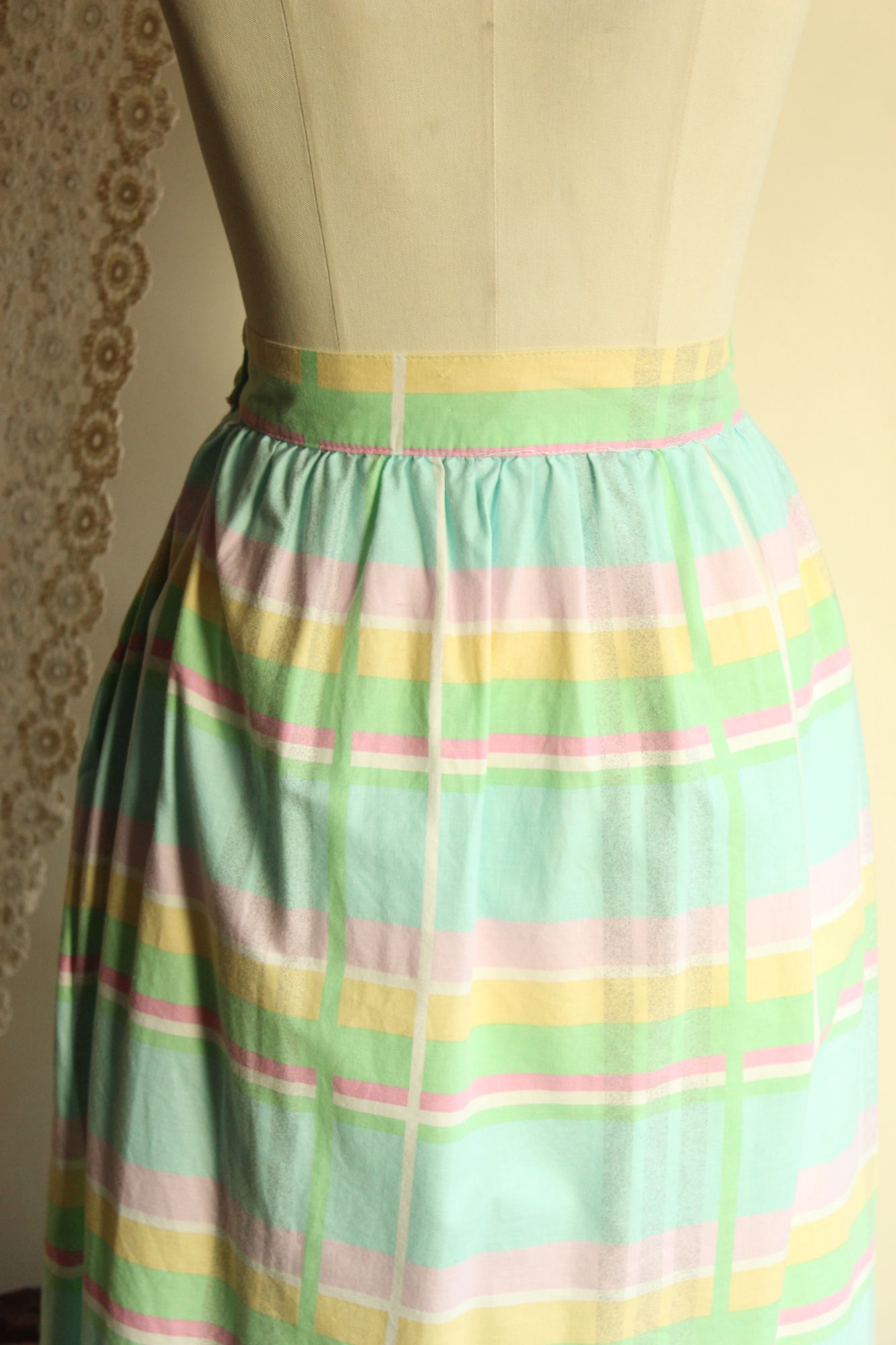Vintage 1980s Pastel Windowpane Check Skirt With Pockets