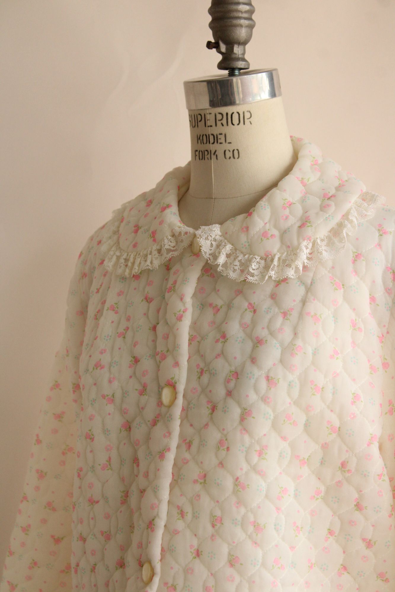 Vintage 1960s  Nanette Pink and White Quilted Bed Jacket