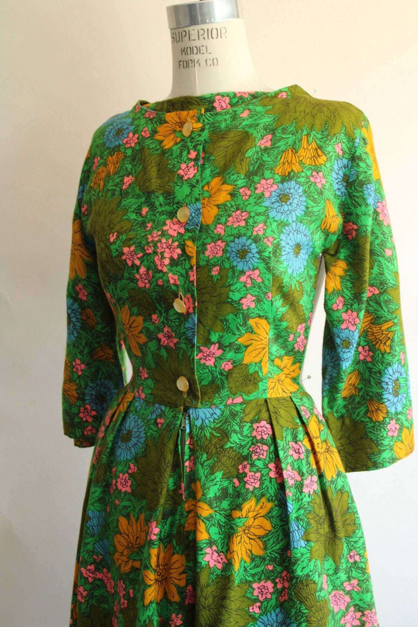Vintage 1960s Rosa Ray Floral Print Romper Jumpsuit