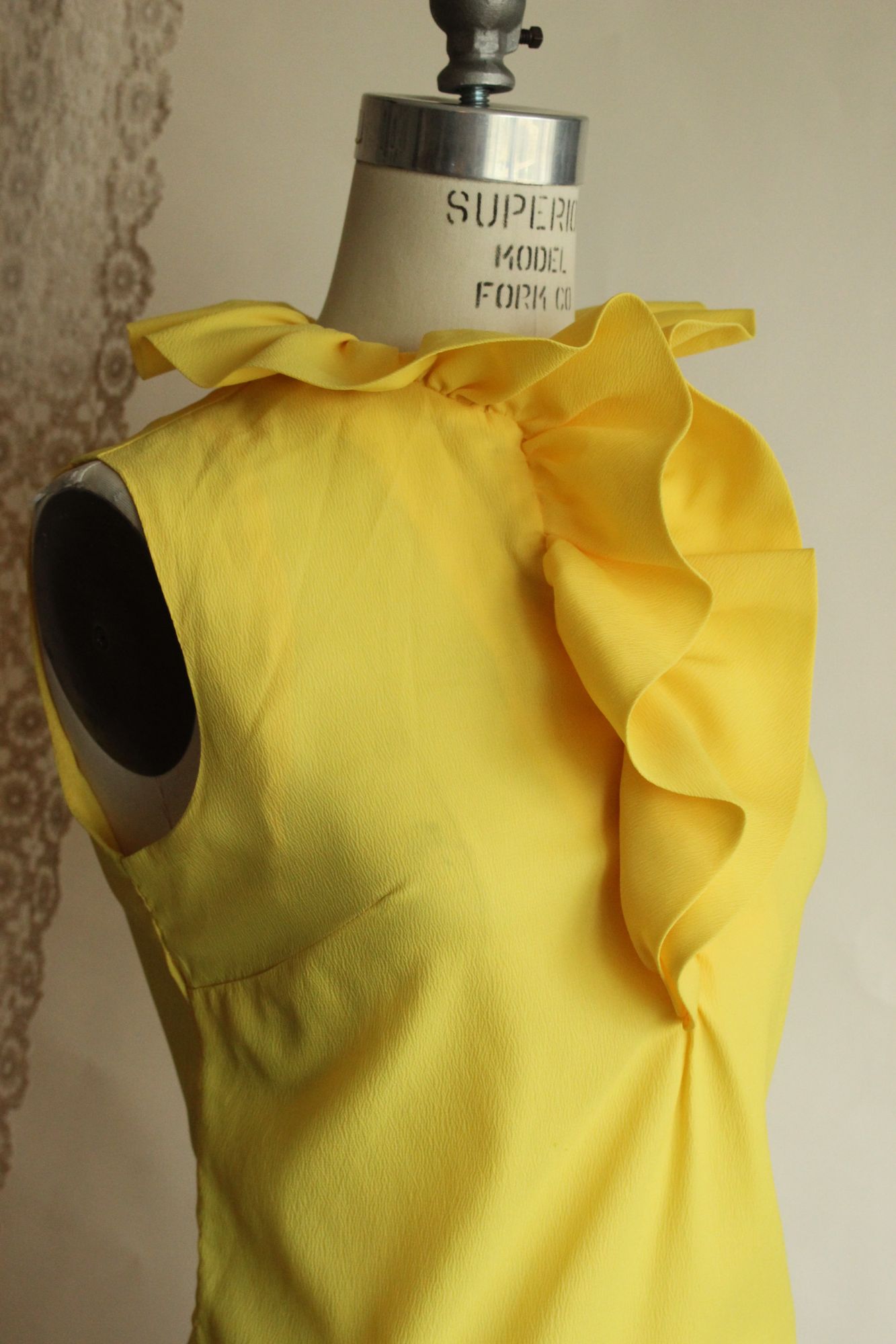 Vintage 1960s Teddi of California Yellow Ruffle Collar Blouse