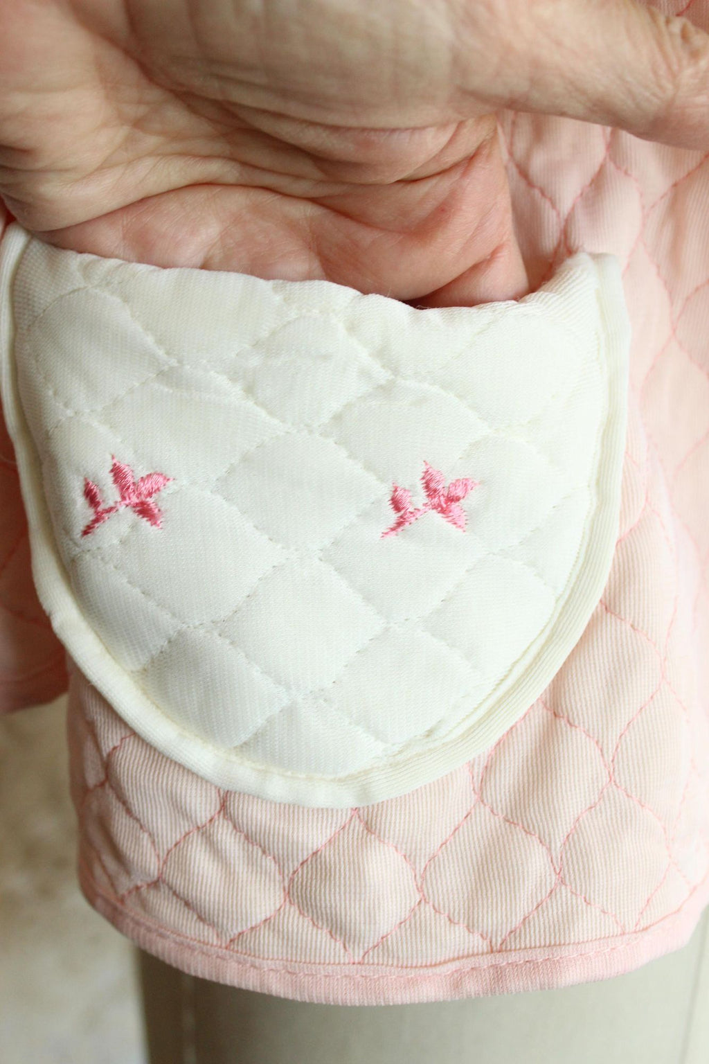 Vintage 1960s Barbizon Pink Quilted Bed Jacket