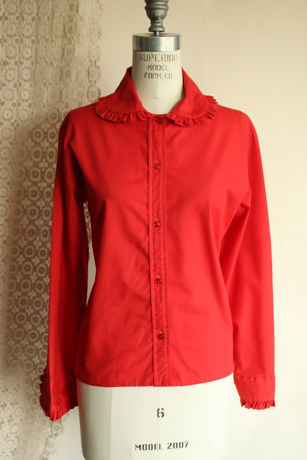Vintage 1970s Lady Marlboro Red Button Up Shirt with Ruffled Collar