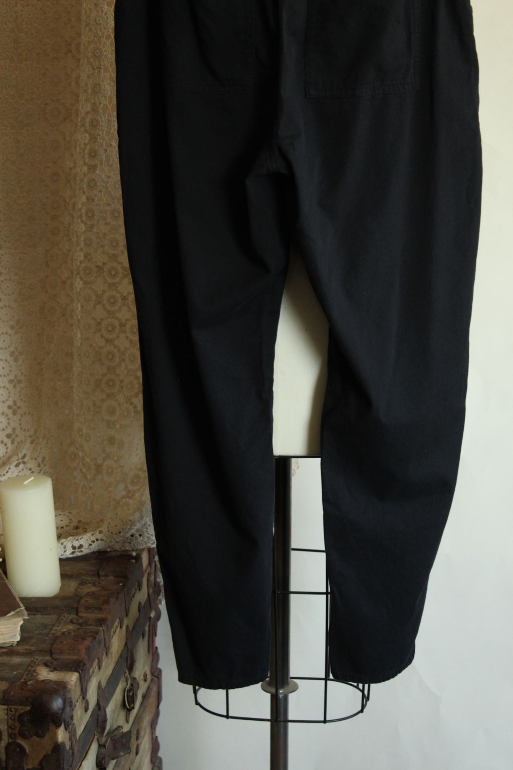 Womens Old Navy Pants,  Black Baggy Size Medium Cotton with Pockets, Elastic