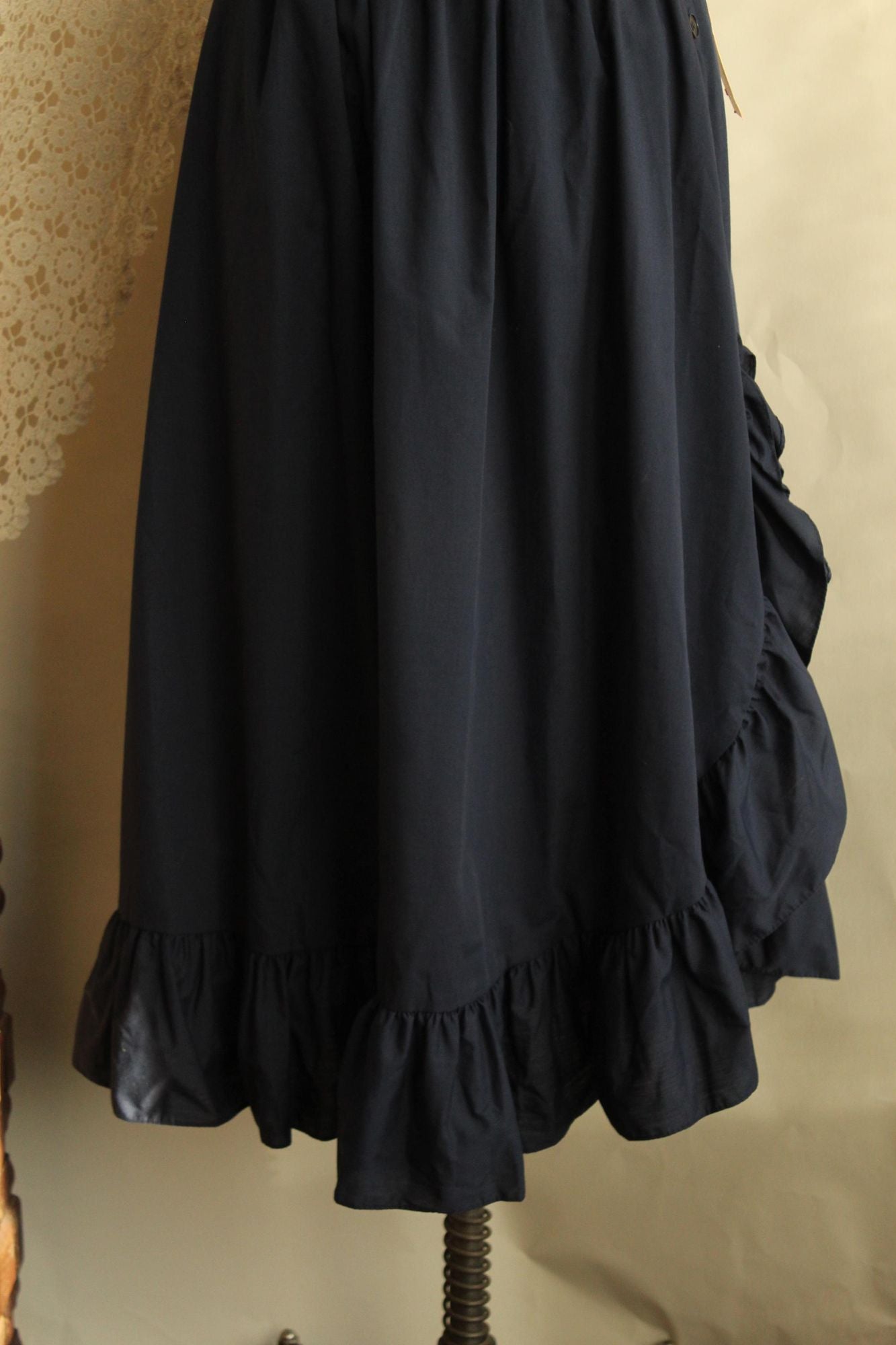 Vintage 1970s 1980s NWT Clyde Navy Blue Skirt with Ruffle Hem and Side Buttons