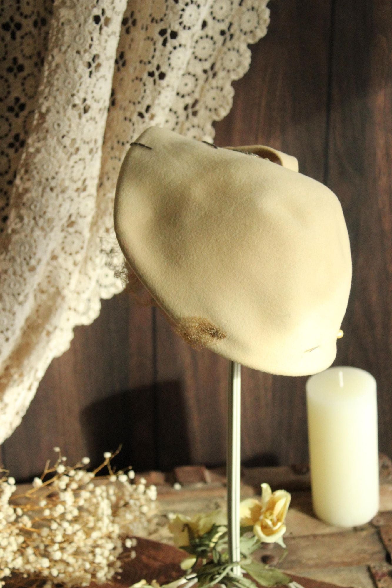 Vintage 1950s Chapeau Louise Ivory Wool Felt Hat with Birdcage Veil