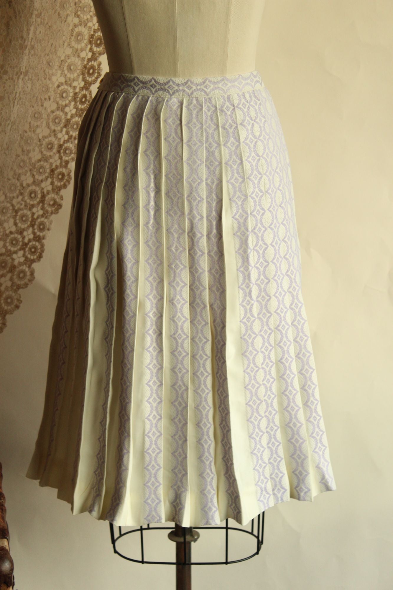 Vintage 1960s Bobbie Brooks Pleated Skirt