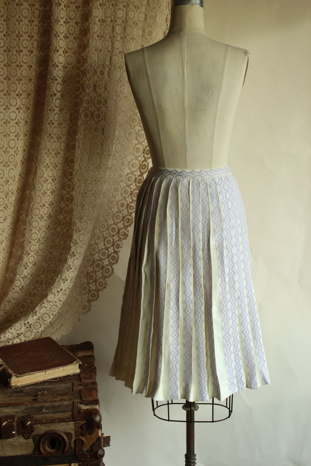Vintage 1960s Bobbie Brooks Pleated Skirt