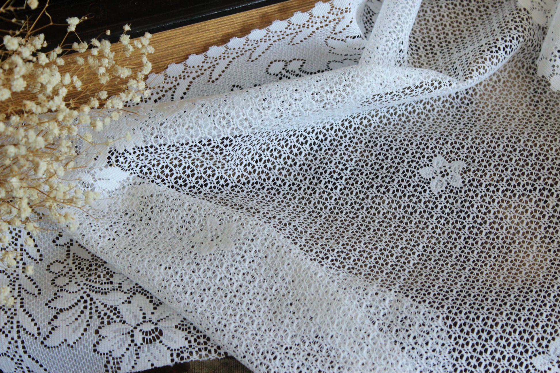 Vintage 1980s 1990s White Lace Fabric,  24" Wide 88" Long Piece, Floral Pattern