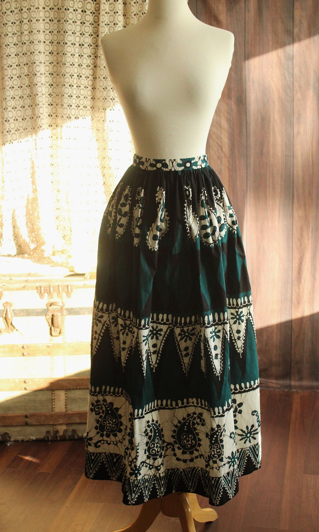 Vintage 1960s 1970s Black Teal and White Maxiskirt in a Batik Print