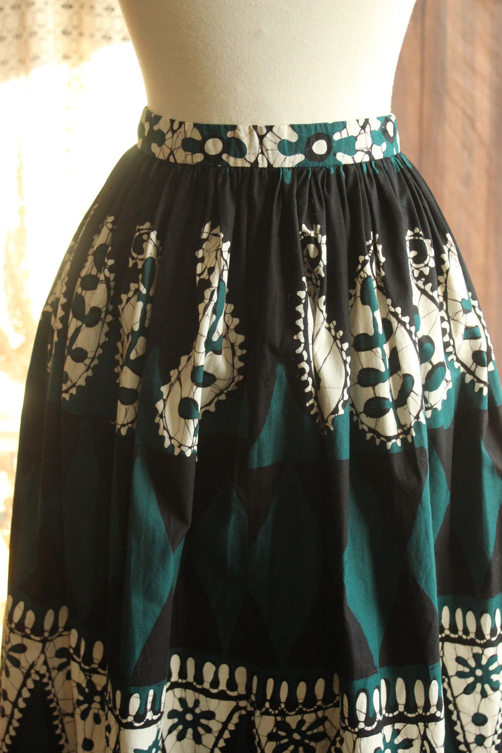 Vintage 1960s 1970s Black Teal and White Maxiskirt in a Batik Print