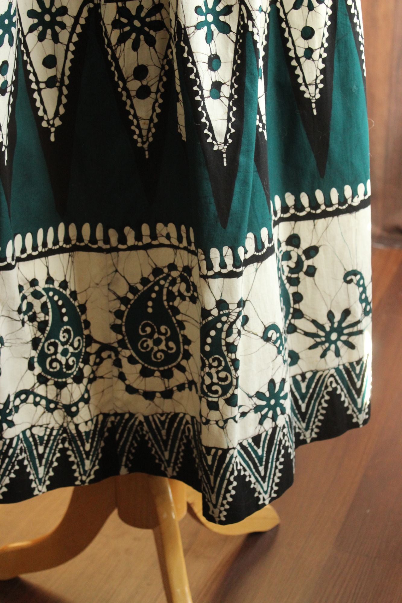 Vintage 1960s 1970s Black Teal and White Maxiskirt in a Batik Print