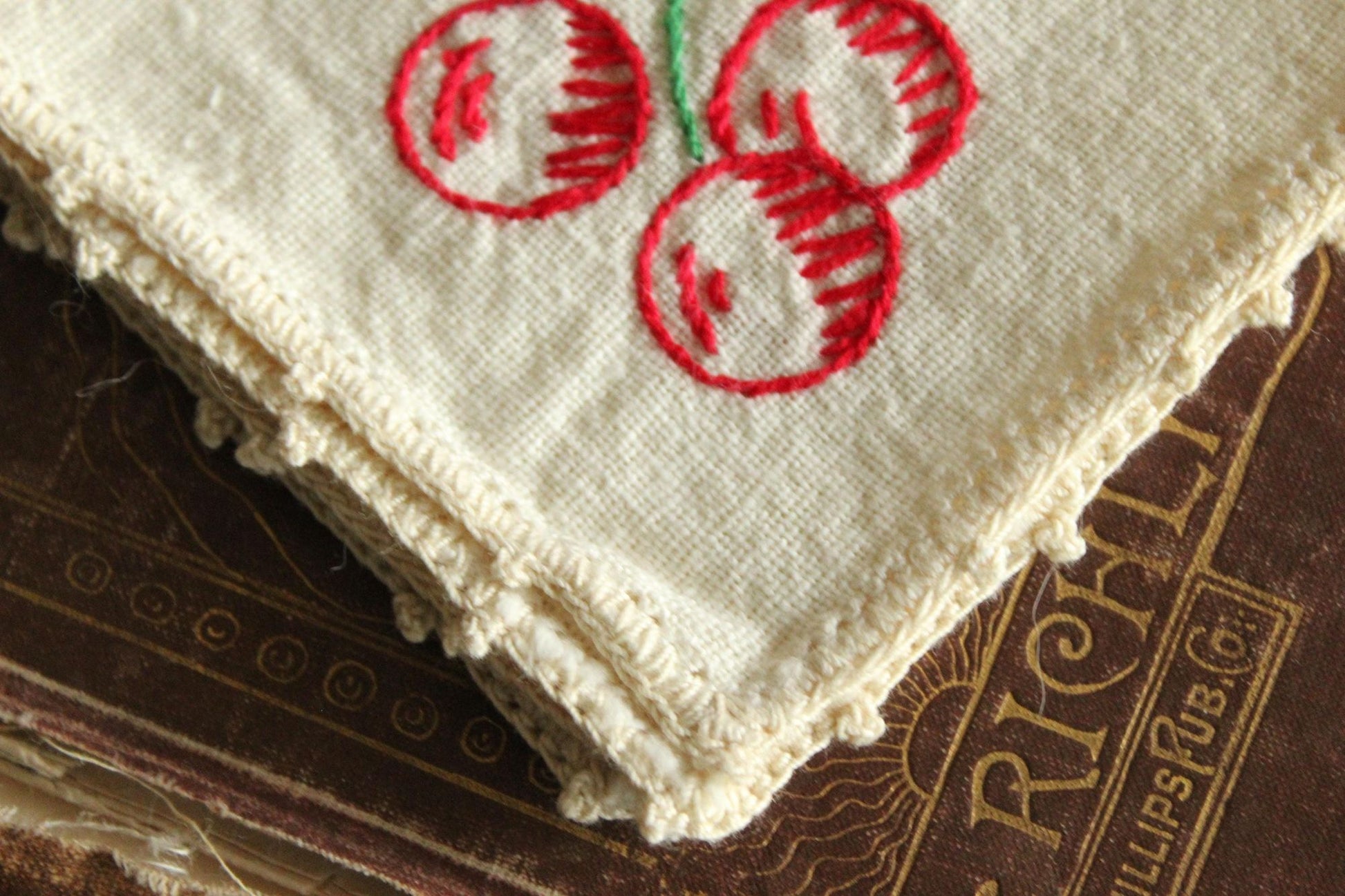 Vintage 1950s Ivory Linen Napkin Embroidered with Cherries