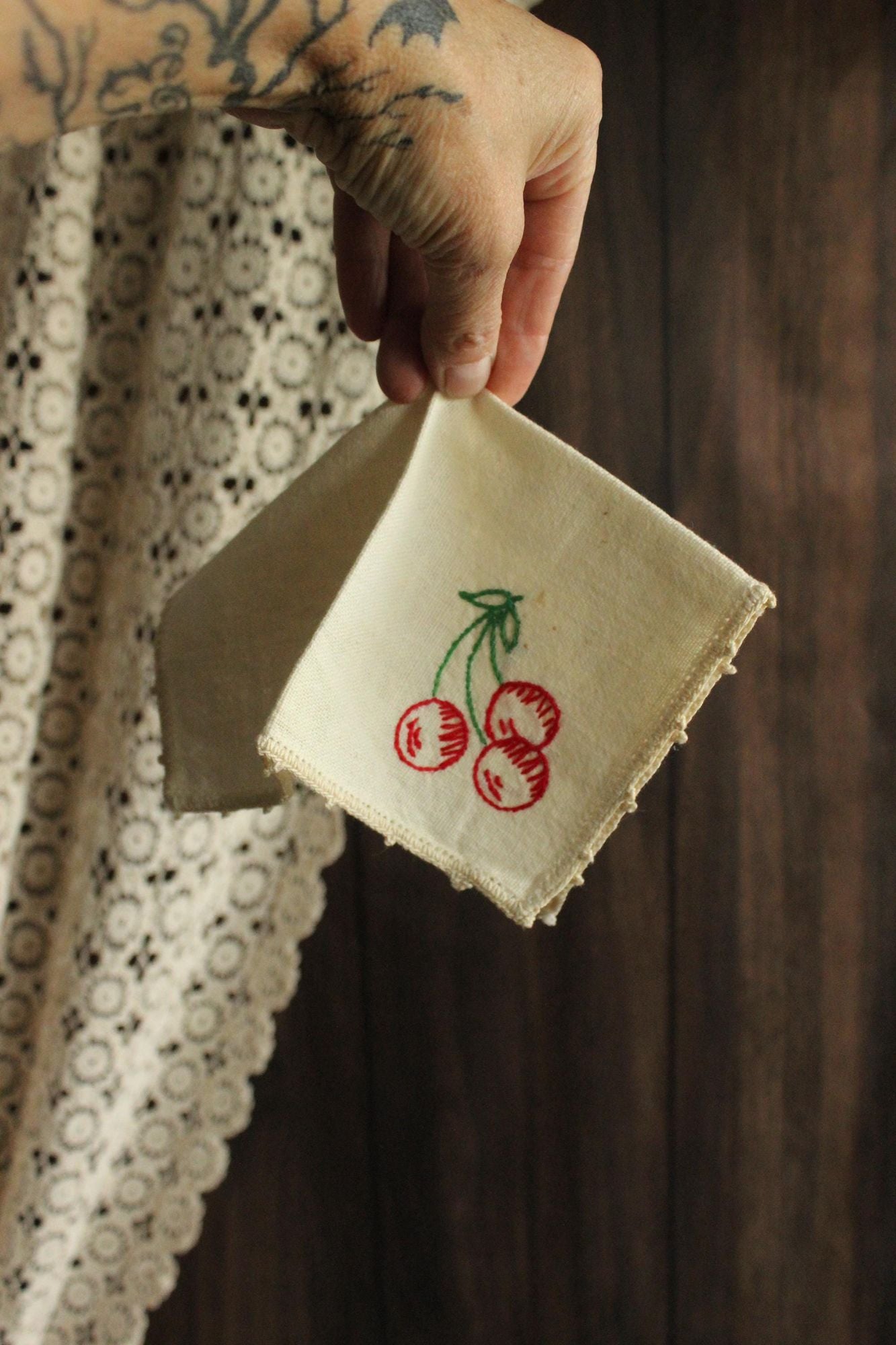 Vintage 1950s Ivory Linen Napkin Embroidered with Cherries