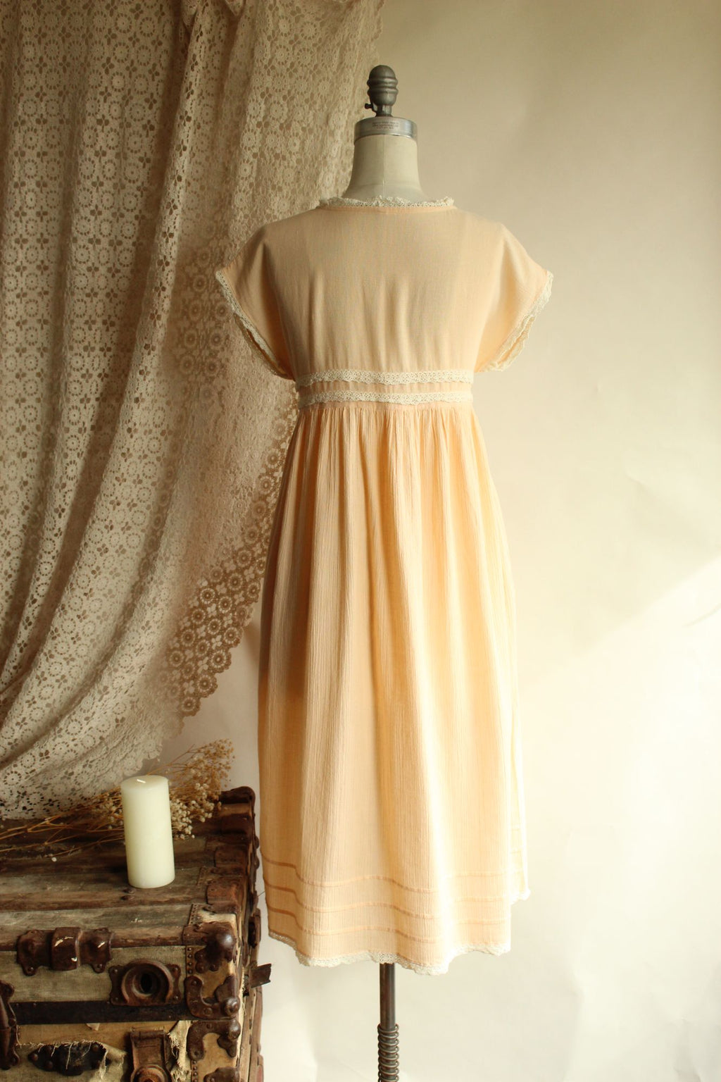 Vintage 1970s Peach Dress with Pockets and Crochet Lace Trim