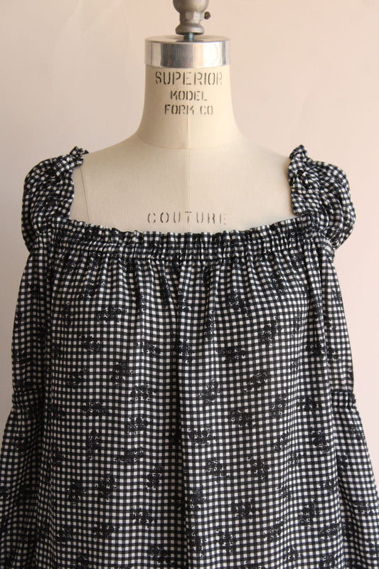 CeCe Womens Blouse, Size M, Peasant Style Black and White Gingham Top