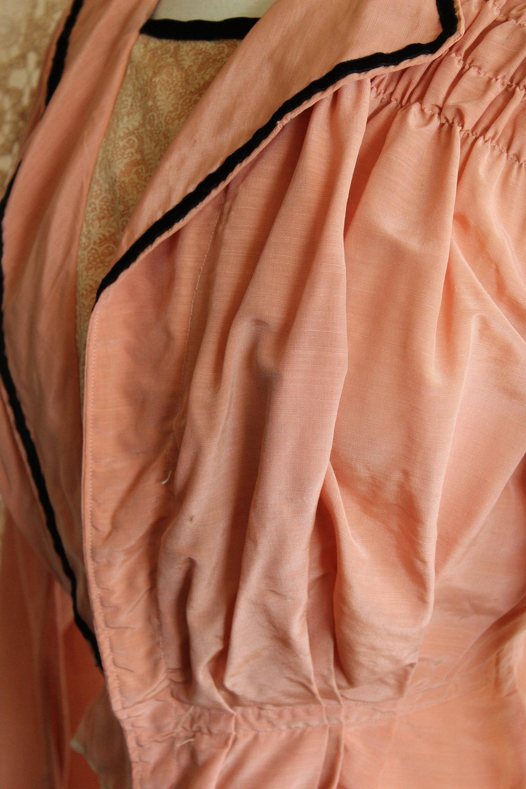 Vintage Antique 1900s Edwardian Jacket in Pink Silk with Black Trim