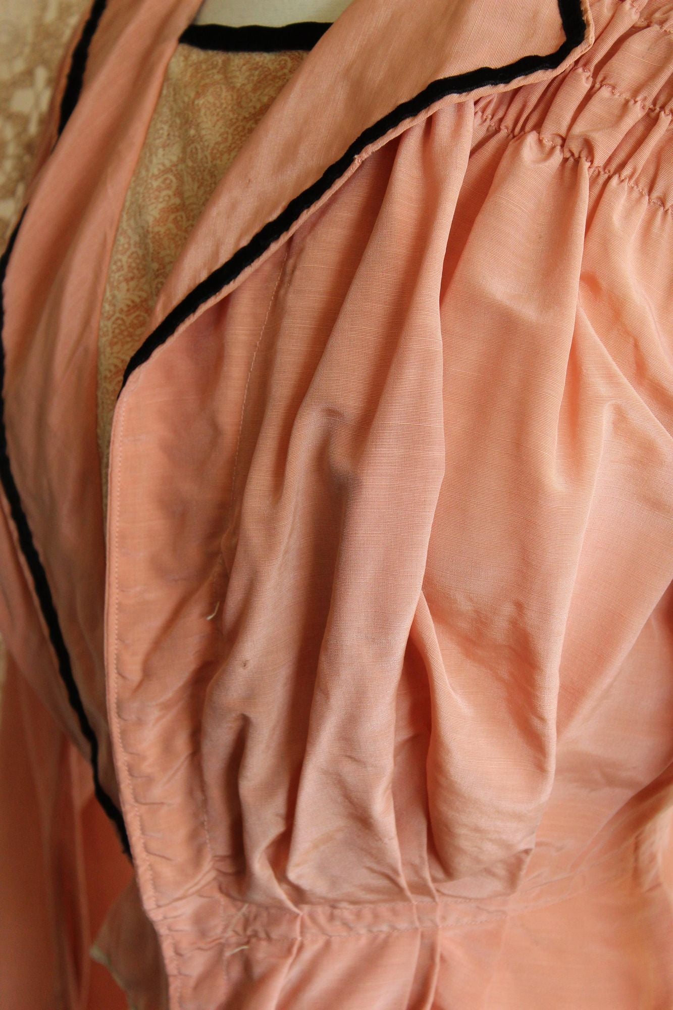 Vintage Antique 1900s Edwardian Jacket in Pink Silk with Black Trim