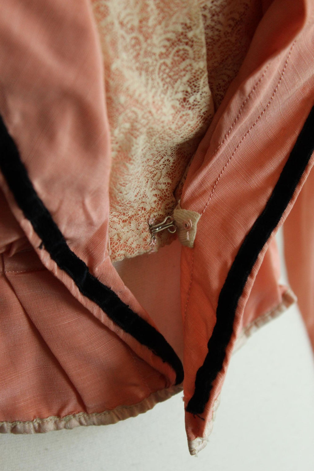 Vintage Antique 1900s Edwardian Jacket in Pink Silk with Black Trim