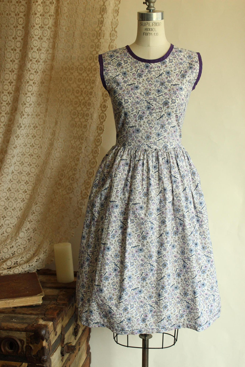 Vintage 1950s Bluebird Print Dress with Pockets